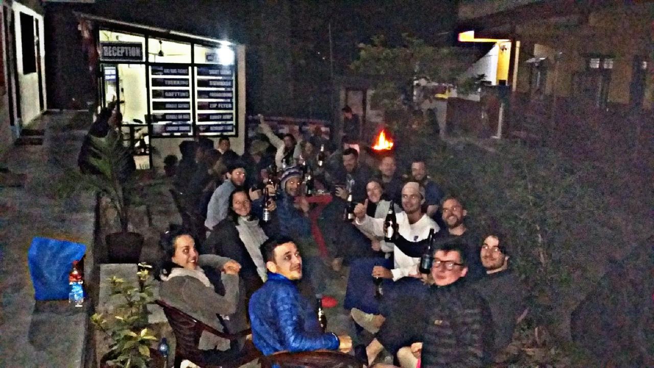 Pokhara Youth Hostel Exteriör bild