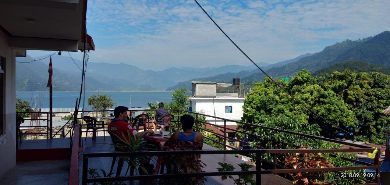 Pokhara Youth Hostel Exteriör bild