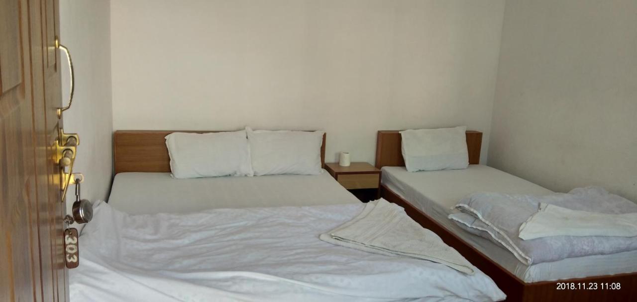 Pokhara Youth Hostel Exteriör bild
