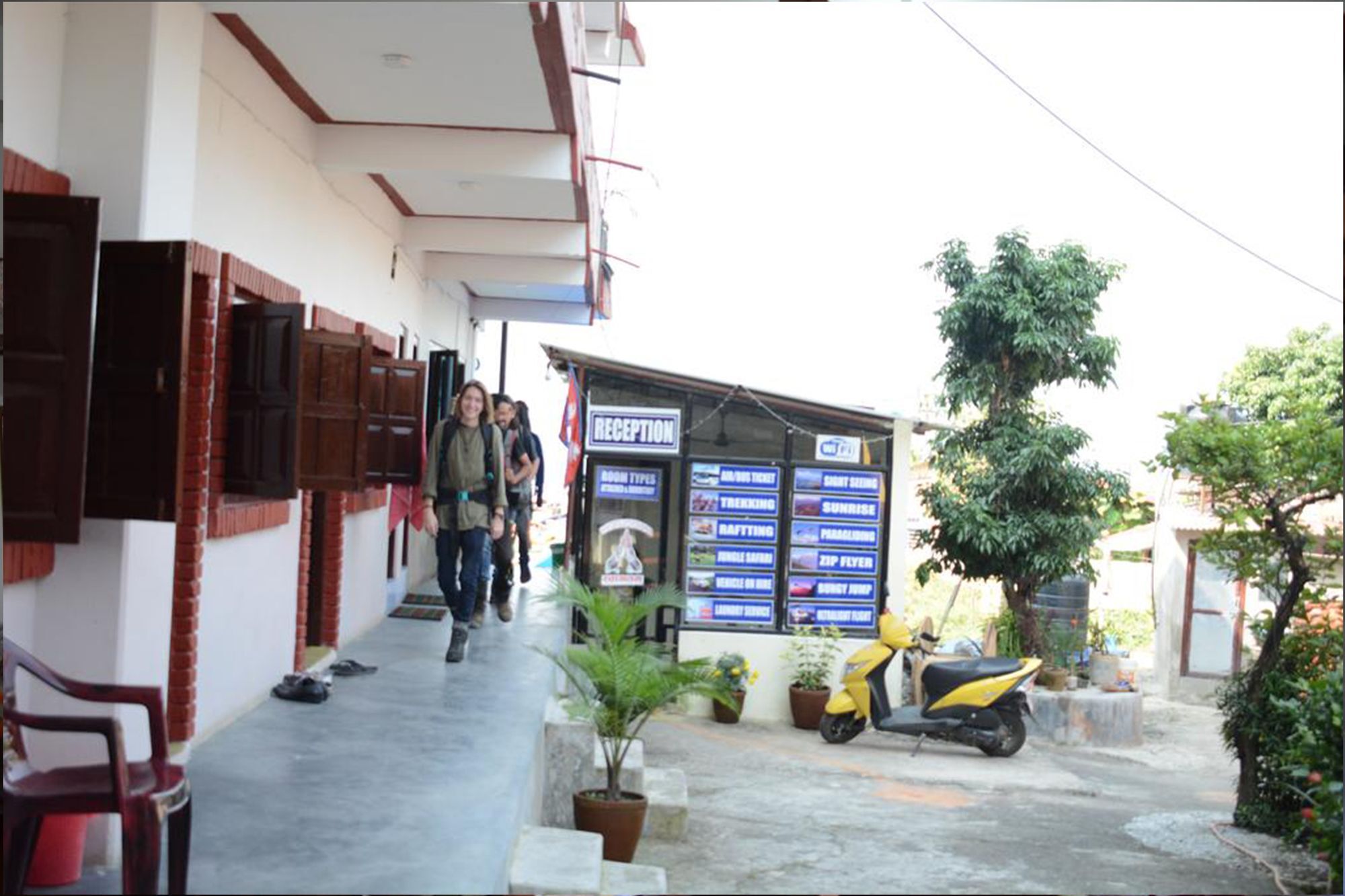 Pokhara Youth Hostel Exteriör bild